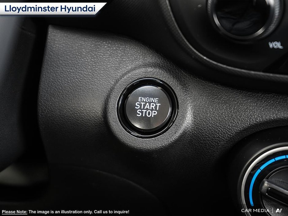 2025 Hyundai Venue Essential-23