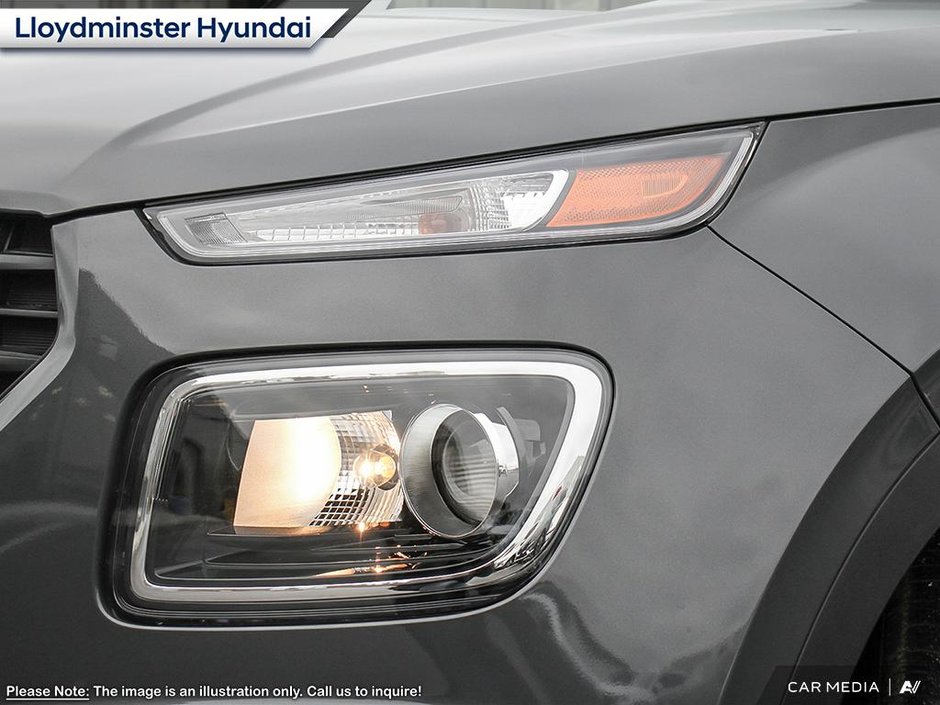 2025 Hyundai Venue Preferred-9