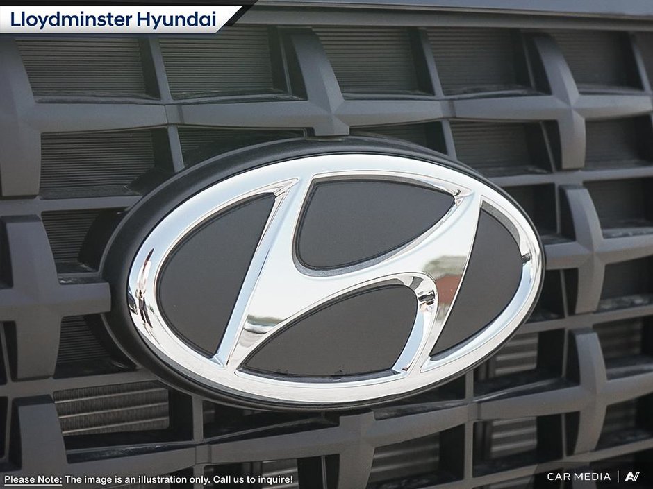 2025 Hyundai Venue Preferred-8