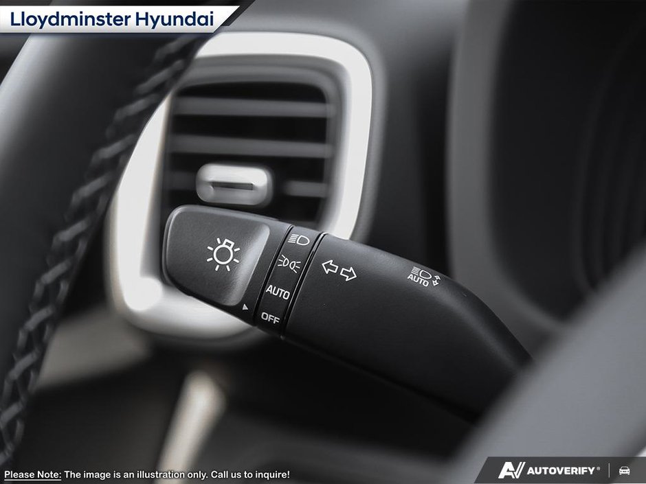 2026 Hyundai Venue Preferred-13