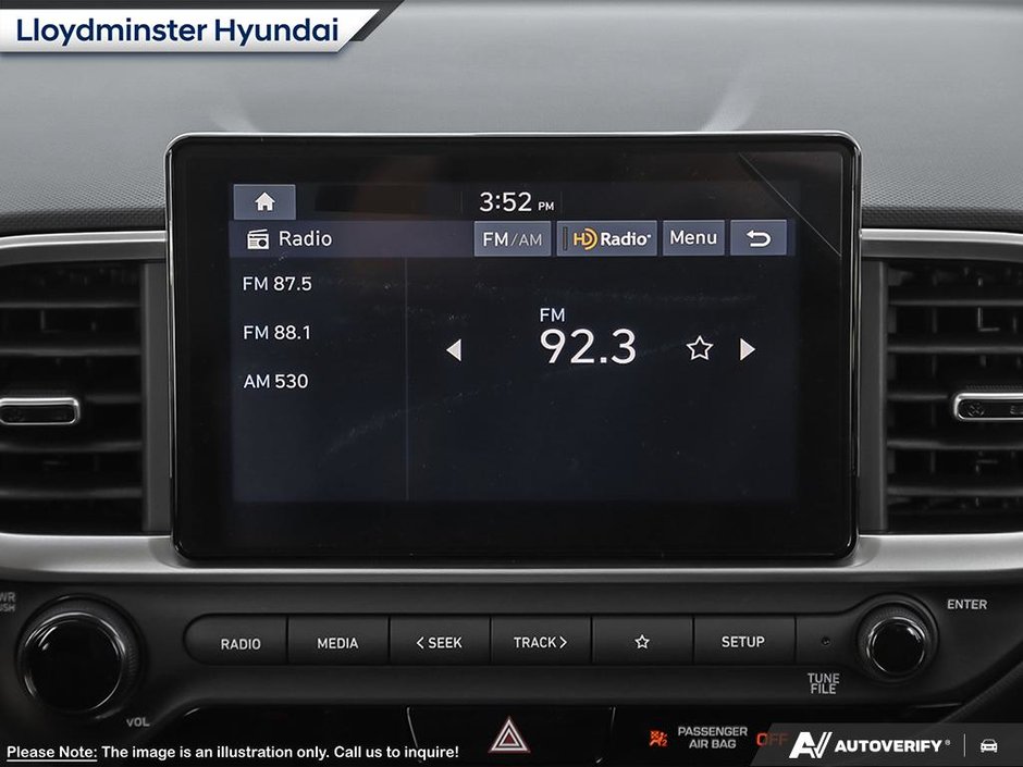 2026 Hyundai Venue Preferred-16