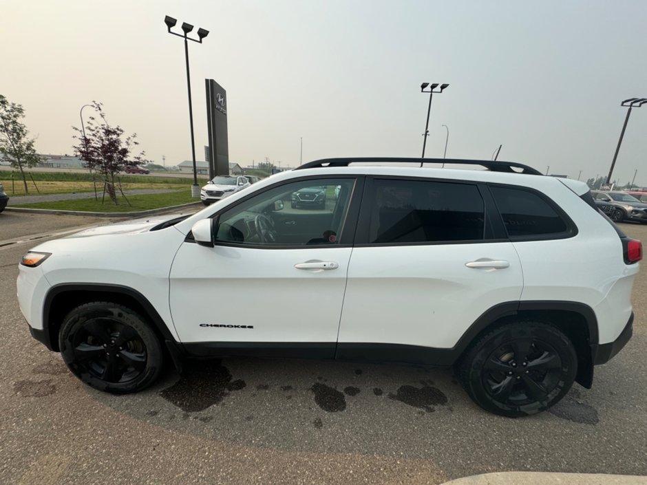 2016 Jeep Cherokee North-3