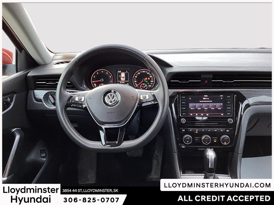 2021 Volkswagen Passat Highline-18