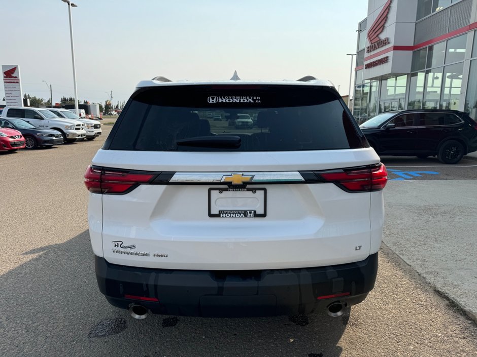 2023 Chevrolet Traverse LT True North-3