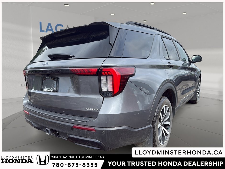 2025 Ford Explorer ST-Line-4