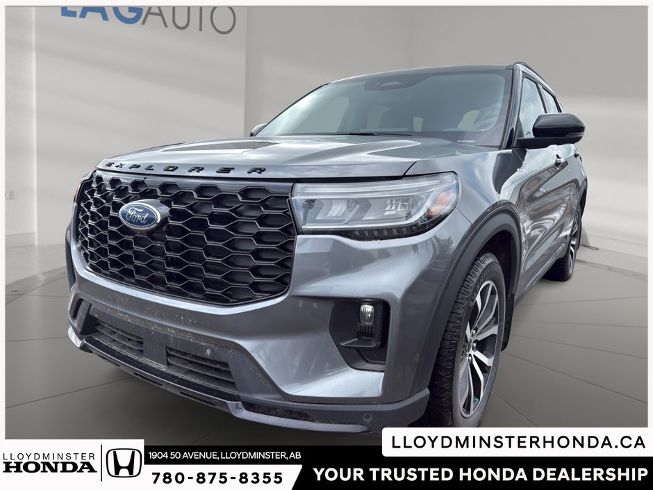 2025 Ford Explorer ST-Line-0