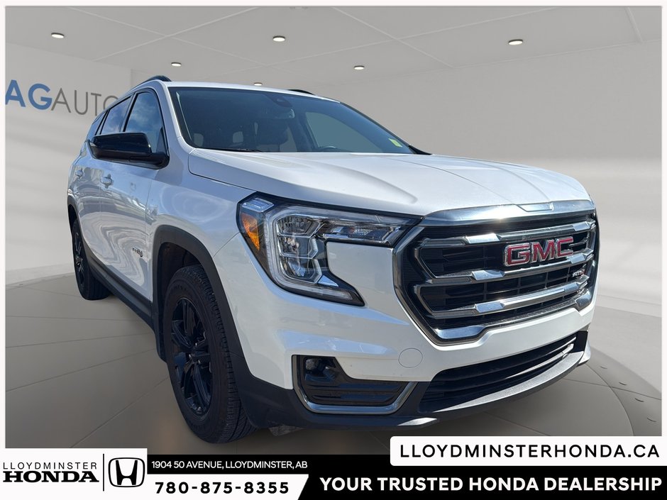 2024 GMC Terrain AT4-2
