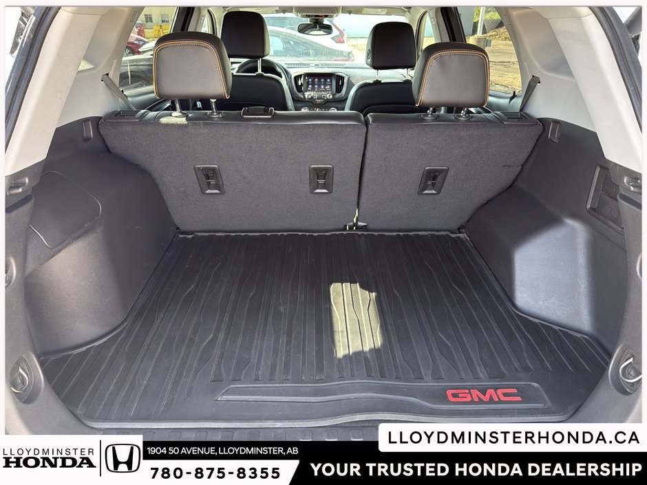2024 GMC Terrain AT4-7