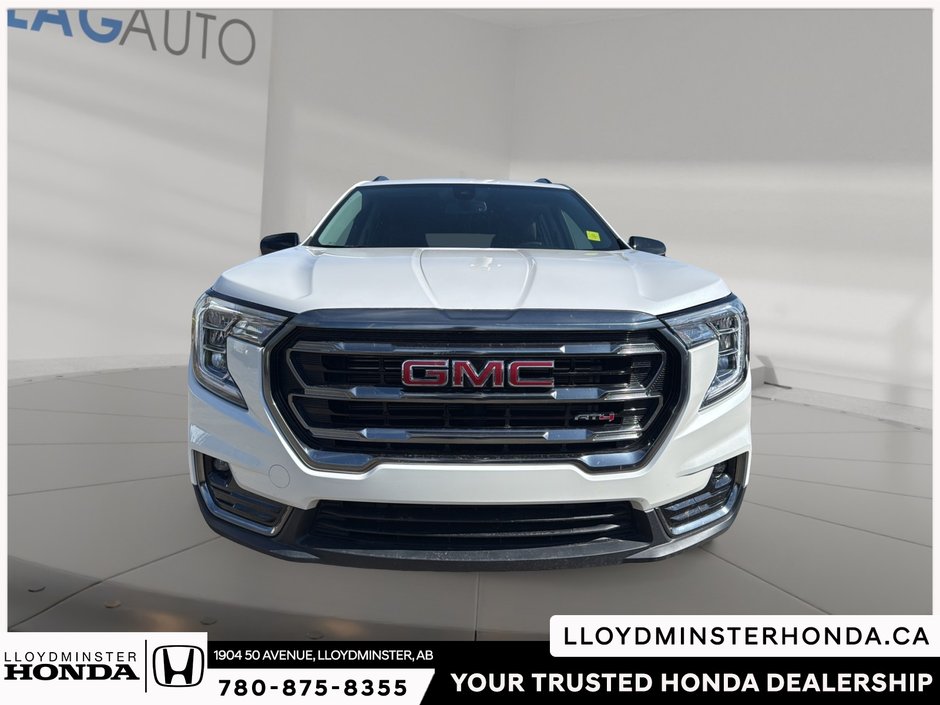 2024 GMC Terrain AT4-1