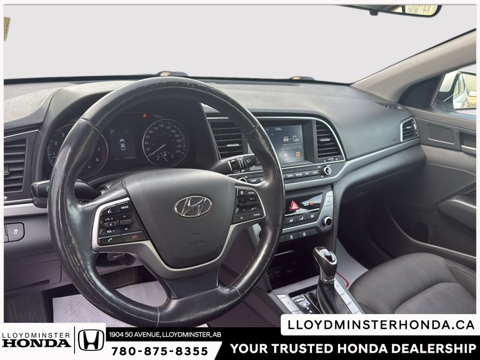2017 Hyundai Elantra GL-11