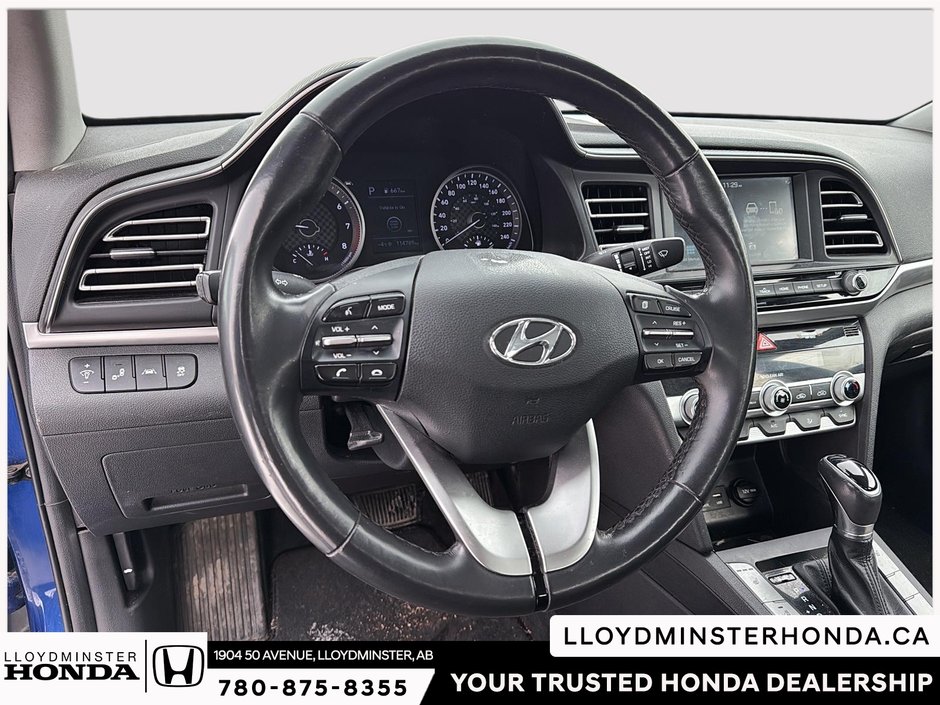 2020 Hyundai Elantra Luxury-12