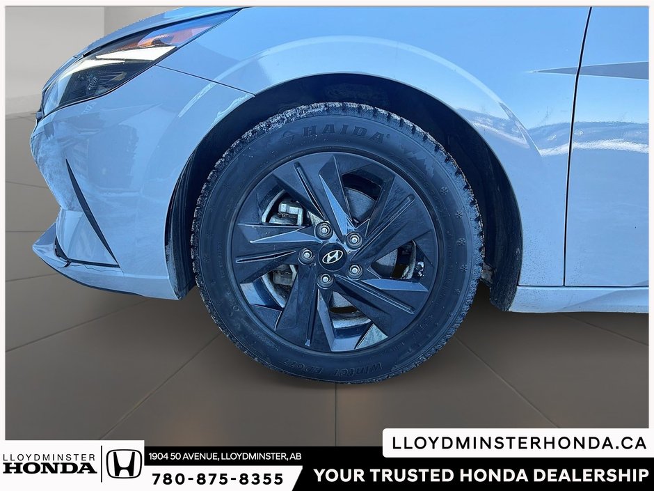 2021 Hyundai Elantra Preferred-9