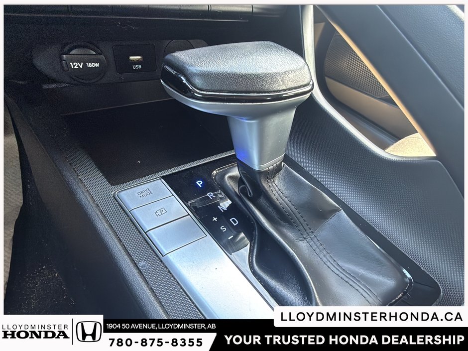 2024 Hyundai Elantra Preferred-15