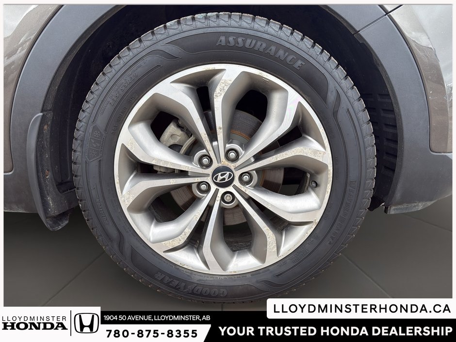 2014 Hyundai Santa Fe Sport 2.0T Limited-3