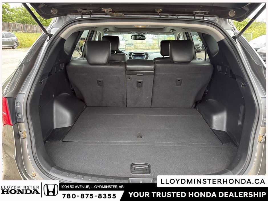 2014 Hyundai Santa Fe Sport 2.0T Limited-7