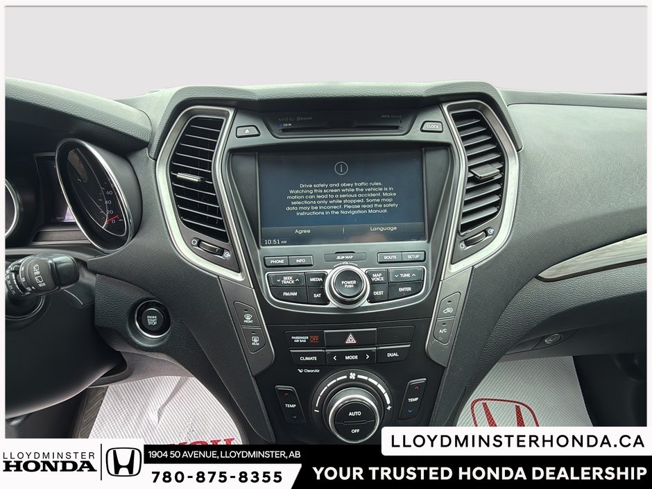 2014 Hyundai Santa Fe Sport 2.0T Limited-18