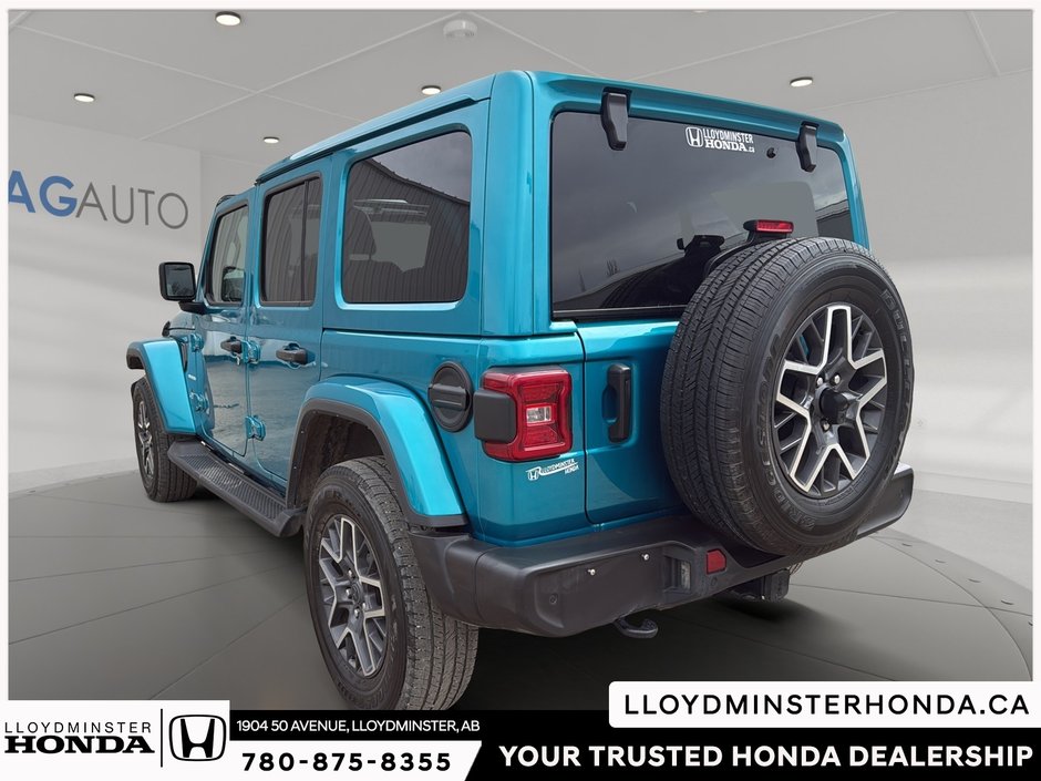 2024 Jeep Wrangler Sahara-6