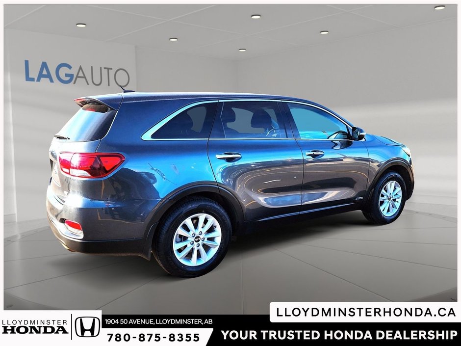 2020 Kia Sorento LX-8
