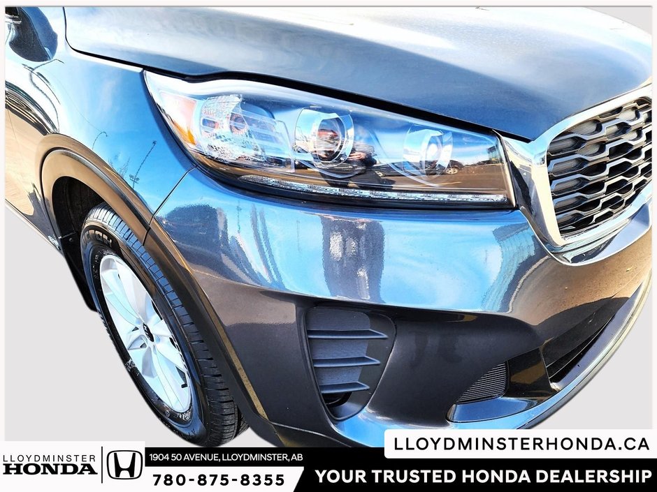 2020 Kia Sorento LX-11