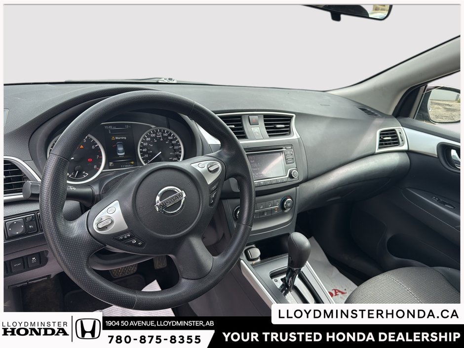 2018 Nissan Sentra 1.8 S-11