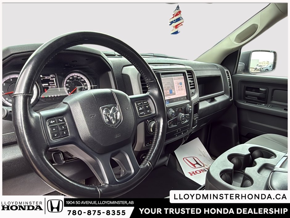 2023 Ram 1500 Classic Express-9
