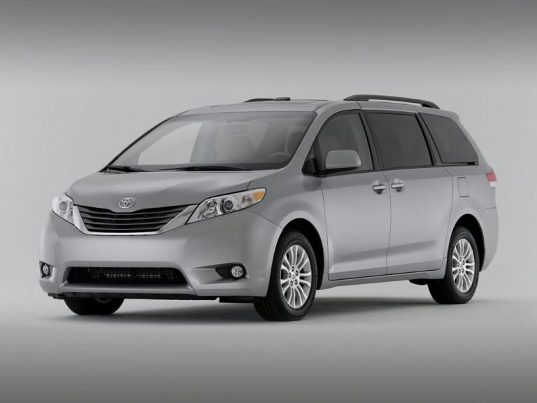 2014  Sienna XLE in Lloydminster, Saskatchewan