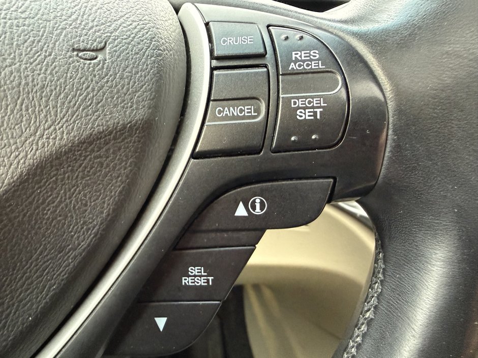 2014 Acura ILX Tech Pkg-17