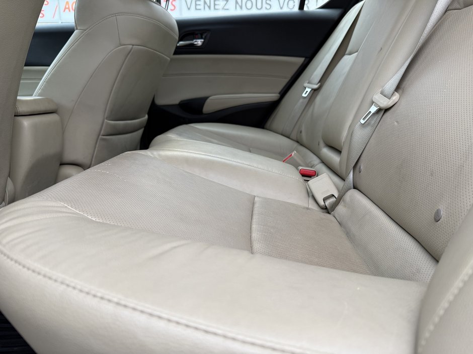 2014 Acura ILX Tech Pkg-27