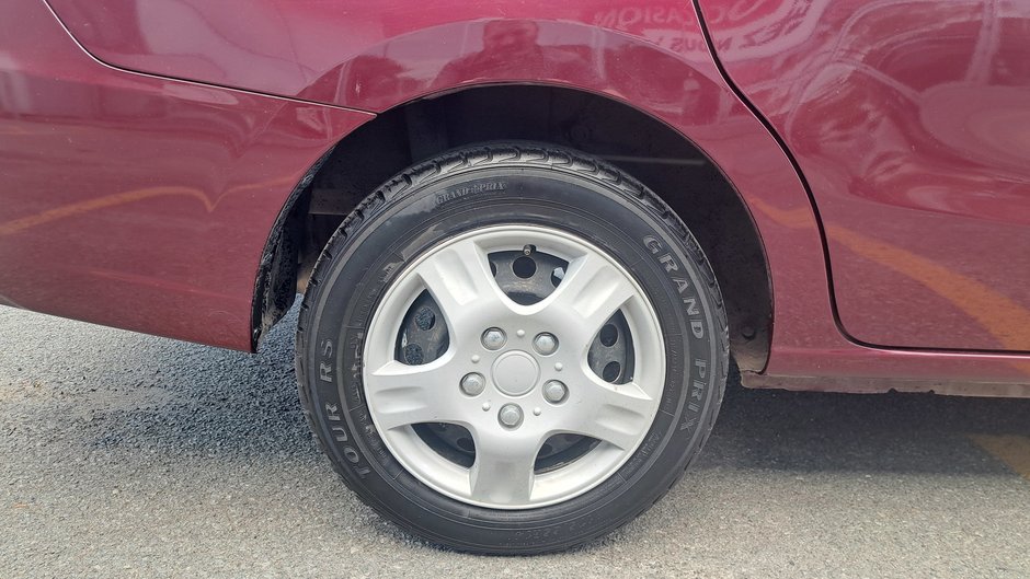 Autos Mitsubishi Mirage G4 ES 2017-30