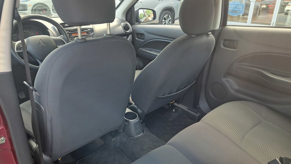 Autos Mitsubishi Mirage G4 ES 2017-25