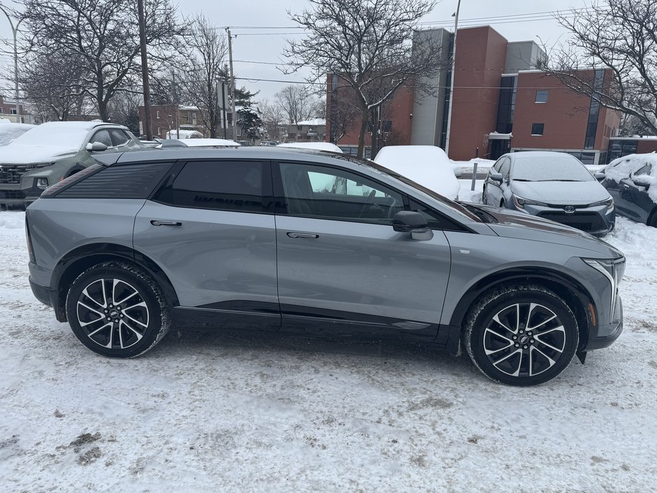 2025 Cadillac OPTIQ Sport-17