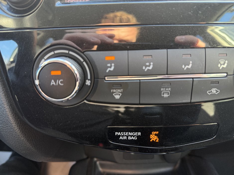 2018 Nissan Rogue S-67