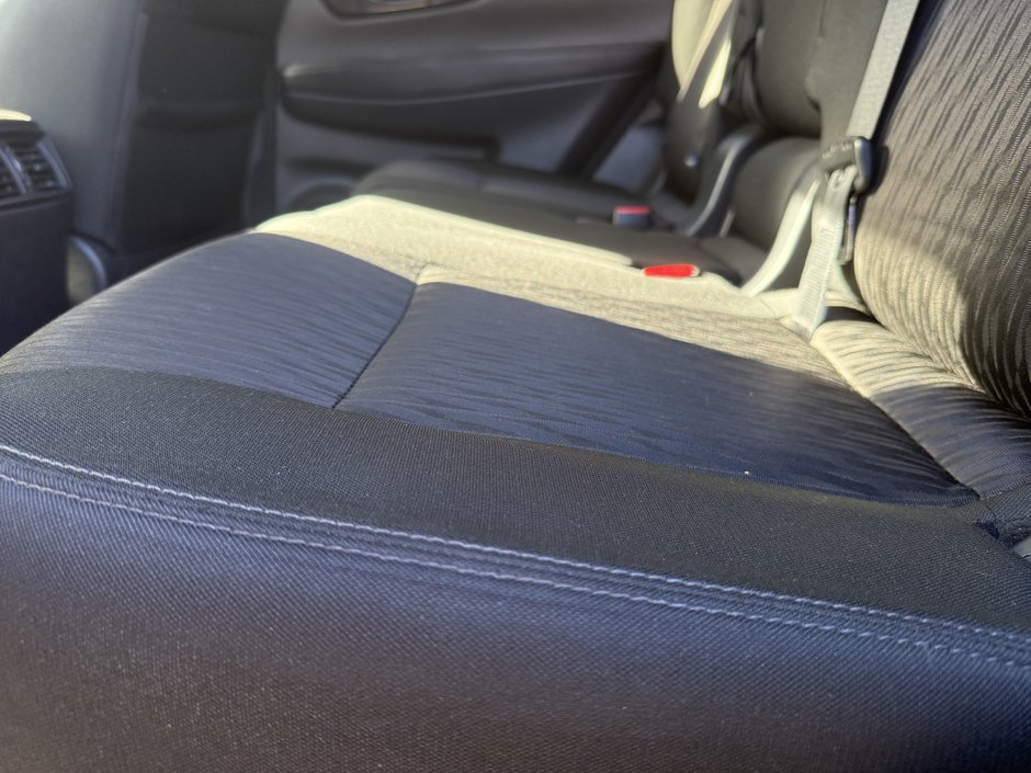 2018 Nissan Rogue S-30