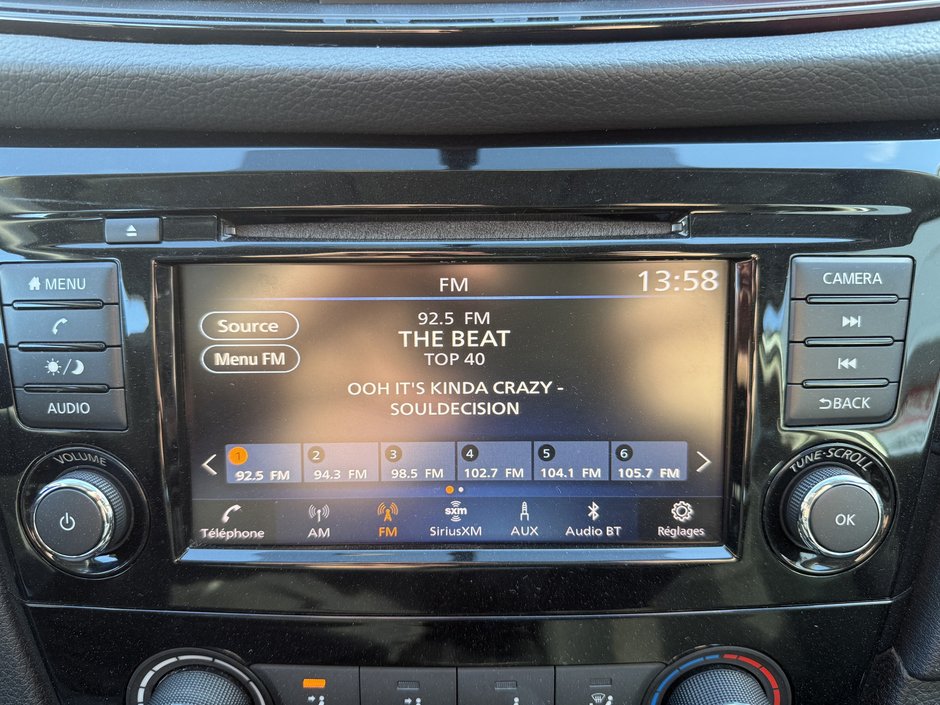 2018 Nissan Rogue S-63