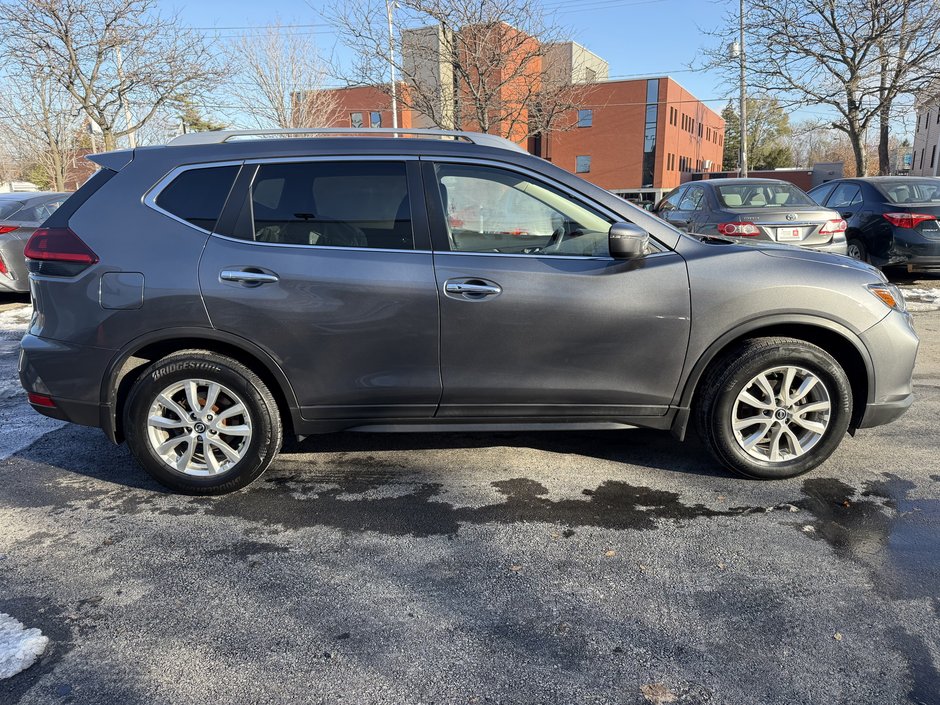 2018 Nissan Rogue SV-6