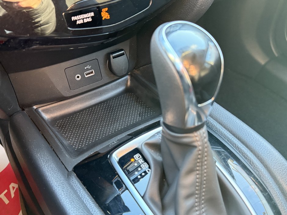 2018 Nissan Rogue SV-29