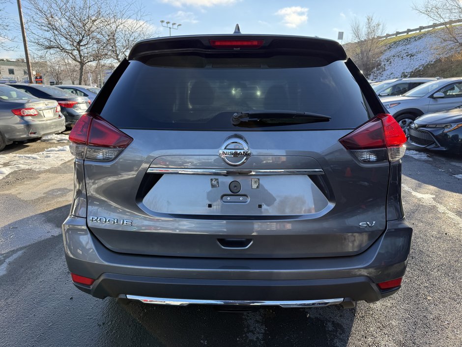 2018 Nissan Rogue SV-4