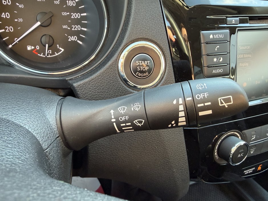 2018 Nissan Rogue SV-18