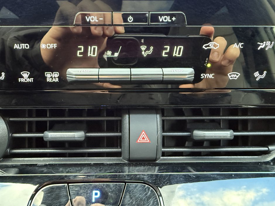 Toyota bZ4X XLE 2023-24