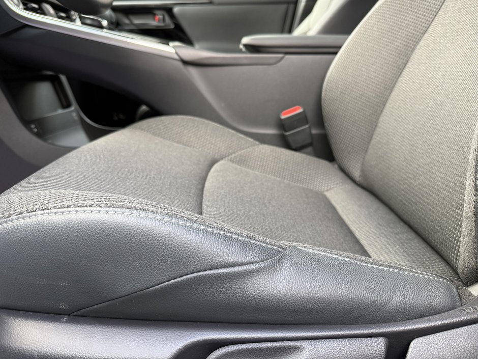 Toyota bZ4X XLE 2023-10