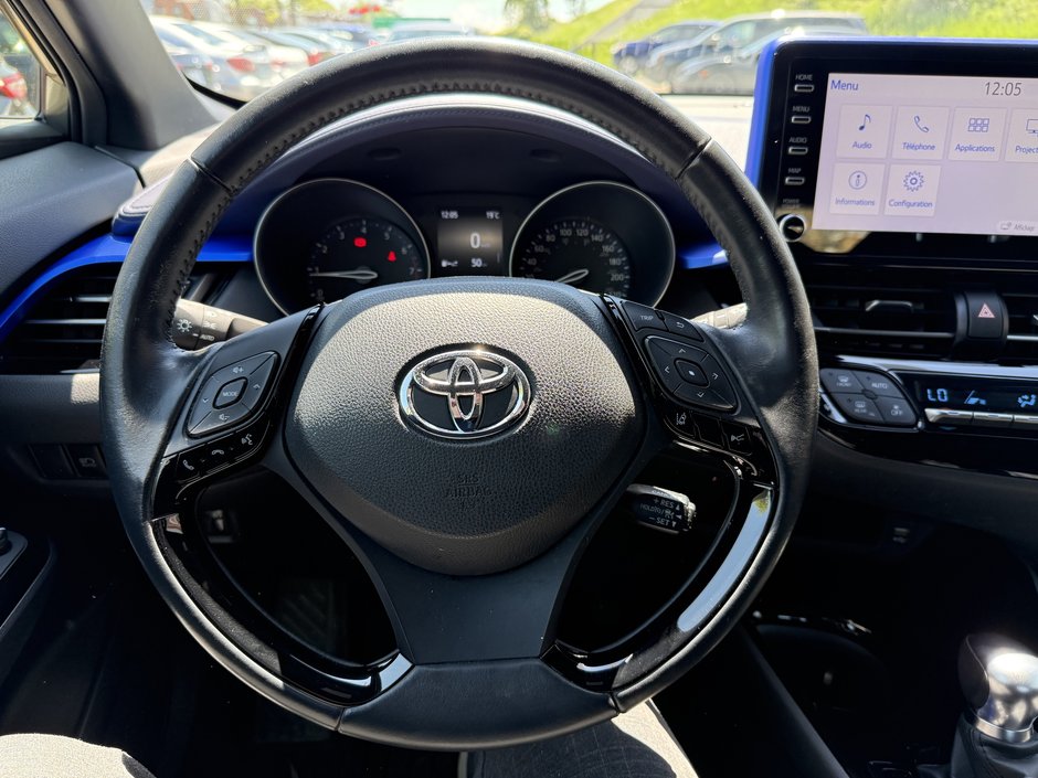 Camions Toyota C-HR XLE Premium 2021-13