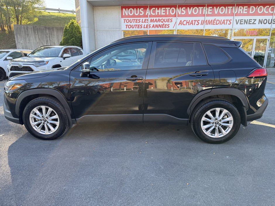 Toyota Corolla Cross LE 2023-2