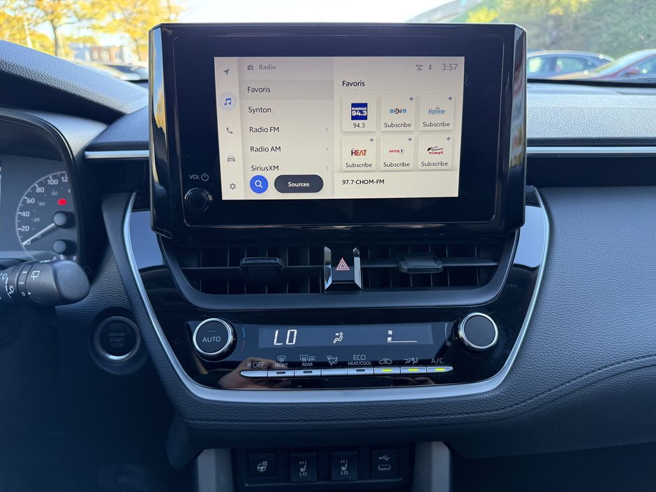 Toyota Corolla Cross LE 2023-23