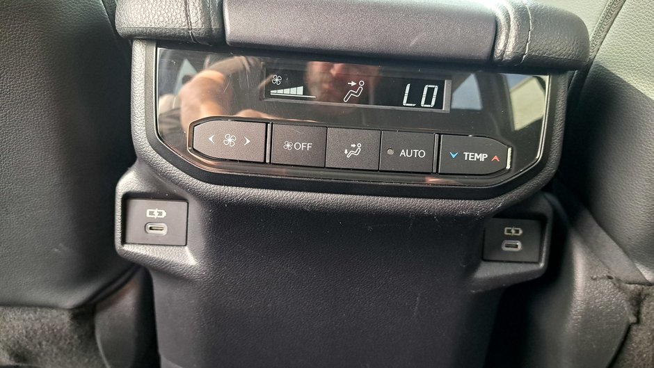 2024 Camions Toyota Grand Highlander XLE hybride-34