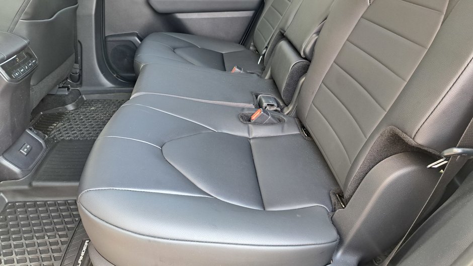 2024 Camions Toyota Highlander XLE-32