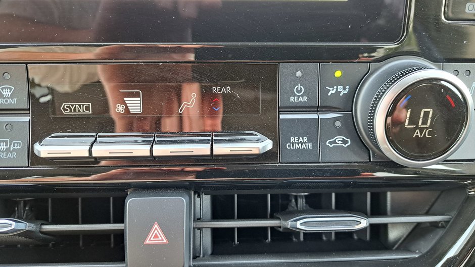 2024 Camions Toyota Highlander XLE-22