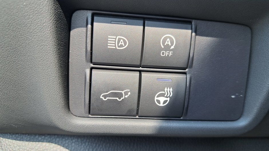 2024 Camions Toyota Highlander XLE-29