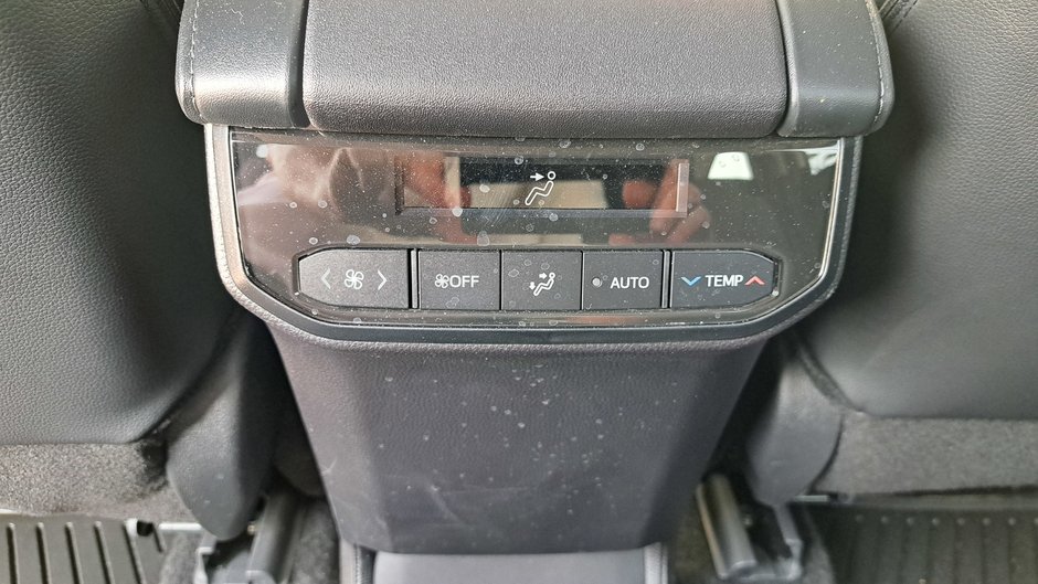2024 Camions Toyota Highlander XLE-35