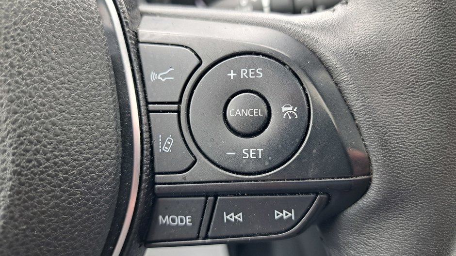 Camions Toyota RAV4 Limitée 2020-11