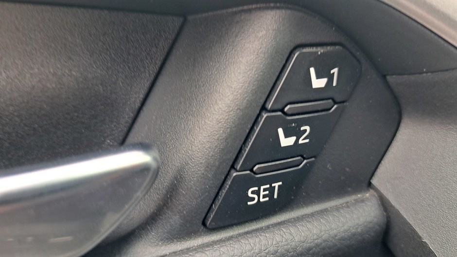 Camions Toyota RAV4 Limitée 2020-25